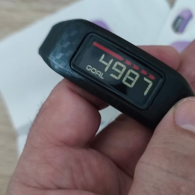 Garmin VIVOFIT pulsera actividad