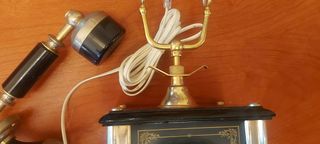 Teléfono retro vintage. Funciona