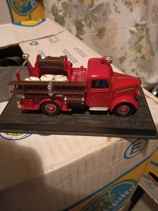 Camion pompieri 1/43