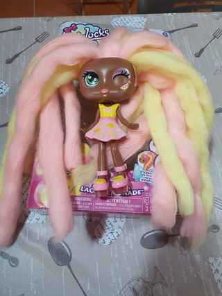 Muñeca con pelo de algodón 