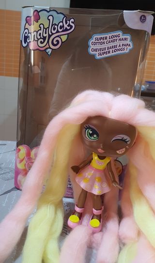 Muñeca con pelo de algodón 