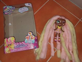 Muñeca con pelo de algodón 