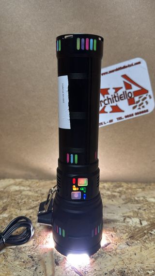 Torcia tattica magnum