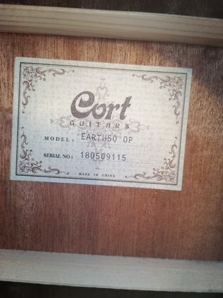 Guitarra acústica Cort
