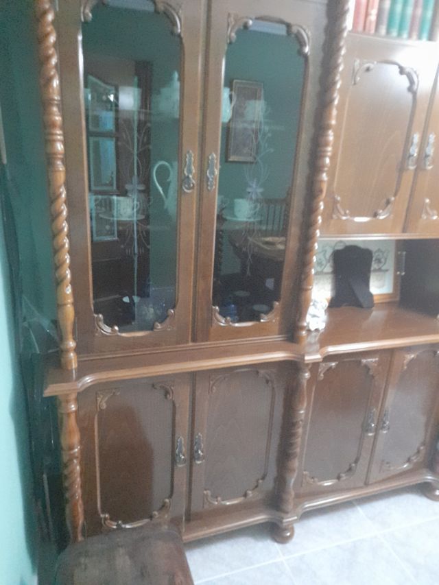 Mueble madera macizo