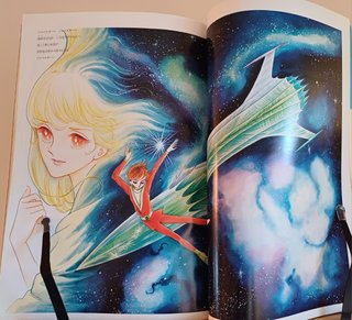 Album de ilustraciones y revista.