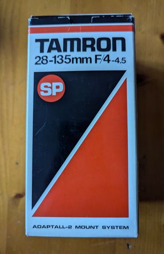 Objetivo con zoom macro, Tamron, Model SP 28A