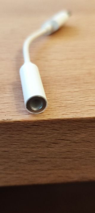 Adaptador de USB-C a Minijack