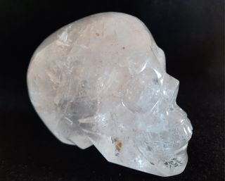 Calavera de Cuarzo de 1 kilo.