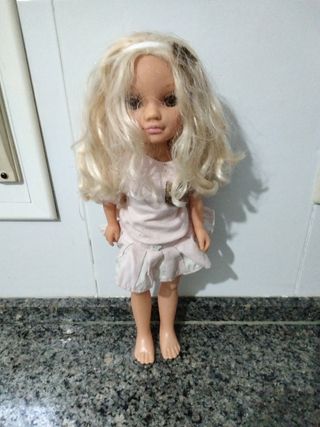 Muñeca famosa Nancy 
