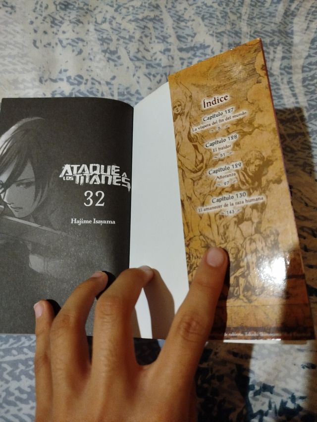 ATAQUE A LOS TITANES 32