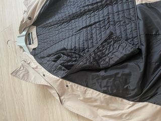 Gabardina abrigo claro de zara 