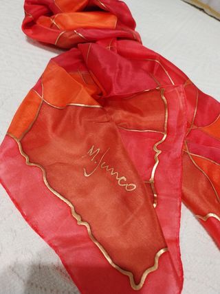 Pañuelo mujer seda de firma 