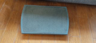 Reposapiés para  mesa ordenador