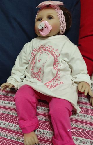 Bambola realista in puro silicone Rebor