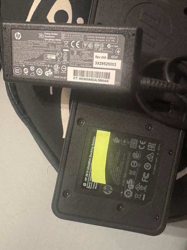 Docking station HP 2013 UltraSlim + caricabatterie HP