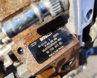 Bomba gasoil + rampa 1.6 tdci Ford psa