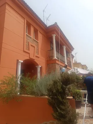 Pintores profesionales ! Reformas!