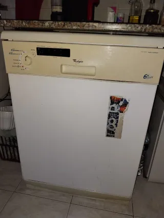 lavastoviglie da esterno mobile Whirlpool