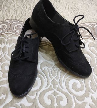 Zapatos cordones n° 37 (pequeño)