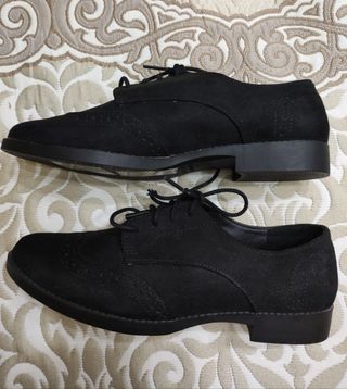 Zapatos cordones n° 37 (pequeño)