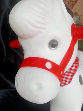 Caballito Corre pasillos Pilsan