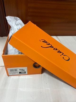 zapatos/ sandalias 