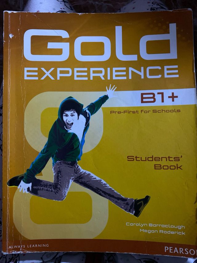 Student’s book gold experience