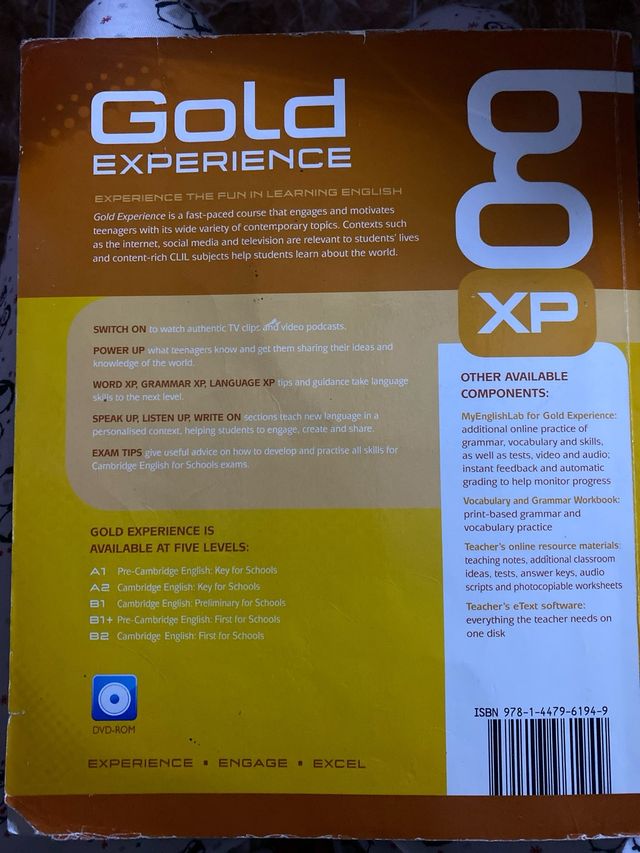 Student’s book gold experience