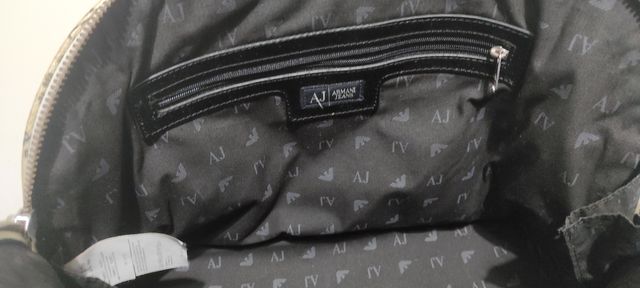 Borsa Armani