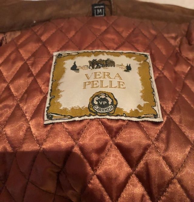 CAPPOTTO SCAMOSCIATO IN PELLE