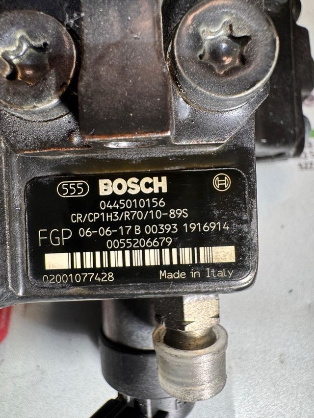 Bomba de alta presión Common Rail 0445010156