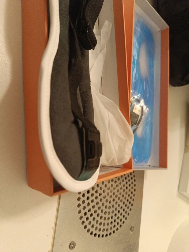 Máscara de ojos recargable con masaje o