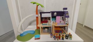 Casa de muñecas totalmente equipada