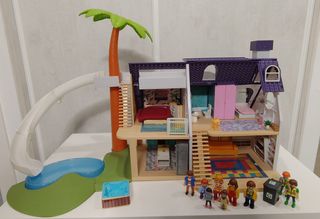 Casa de muñecas totalmente equipada