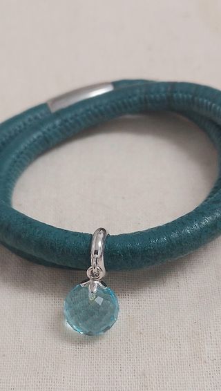 Colgante charm Endless Azul Cielo