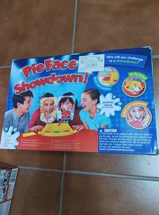 PieFace Showdown juego infantil.