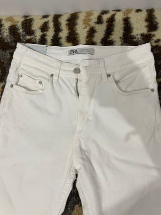 Pantalon blanco pitillo