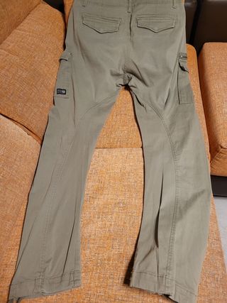 Pantalón Jogger Jack & Jones talla 30-34