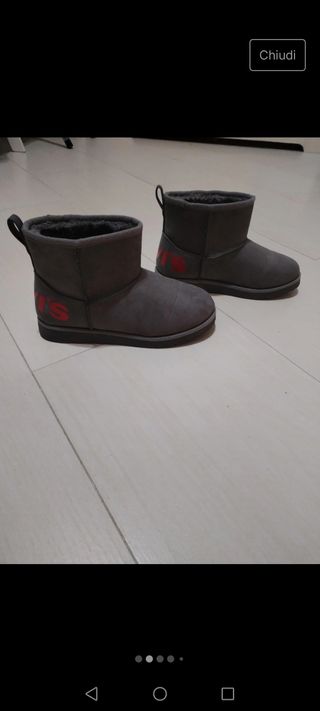 Stivaletti modello ugg Levi's