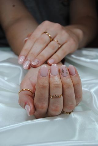 Uñas acrílicas, gel, acrygel, manicura, pedicura..