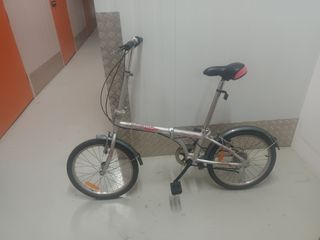 Bicicleta plegable.
