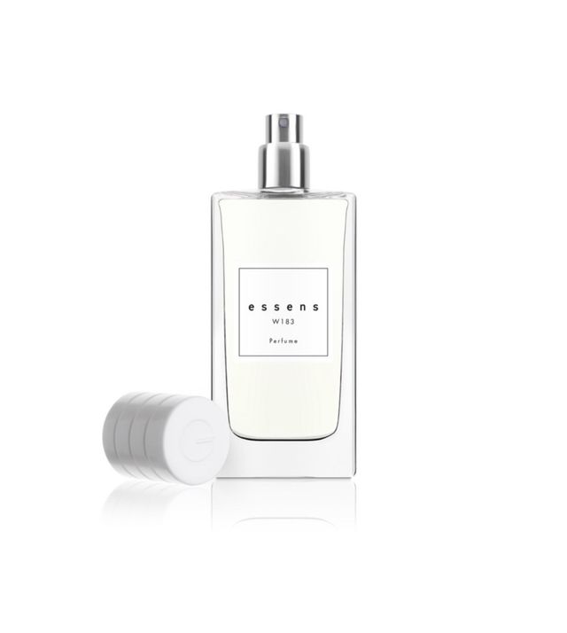 W183-Juliette Has A Gun