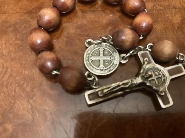 Rosario denario de madera de olivo