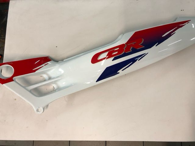 honda cbr 600 F 1992 tampa traseira