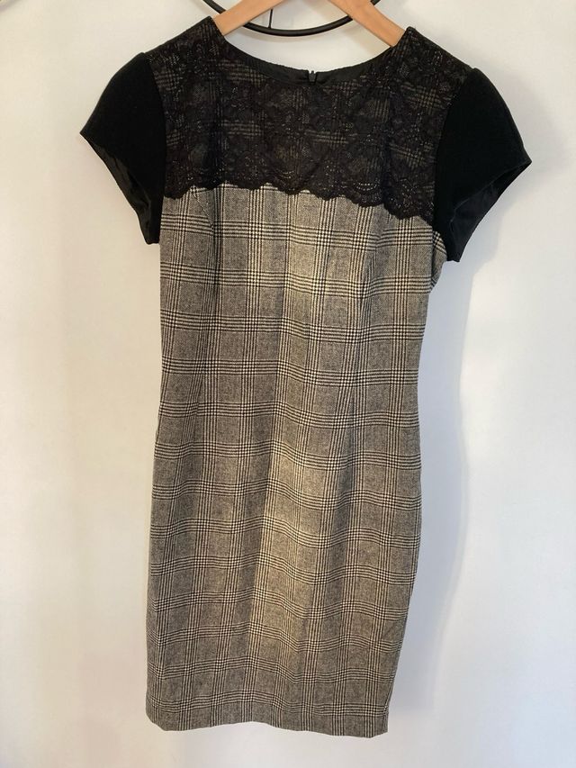 Vestido Zara gris