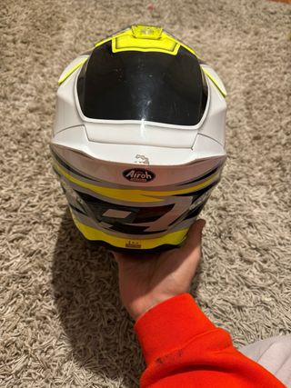 Casco Airoh Twist 2.0 Shaken Amarillo Brillo