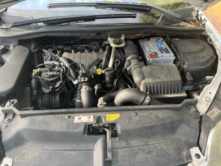 Citroen C4 vts 2.0 x moto