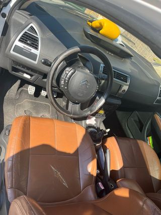 Citroen C4 vts 2.0 x moto