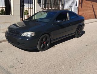 Opel bertone 2003